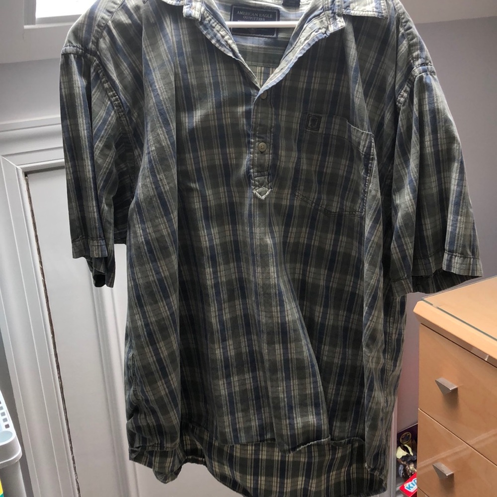 Men’s casual shirt